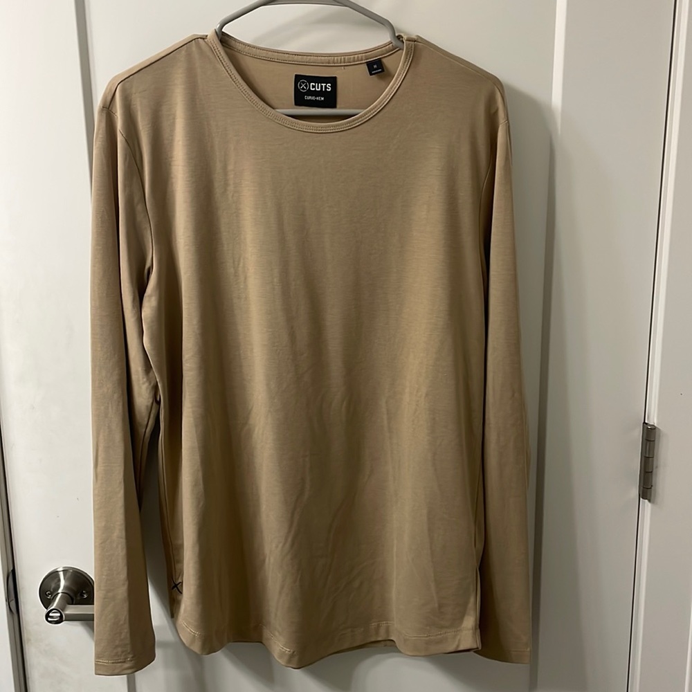 Cuts clothing long sleeve